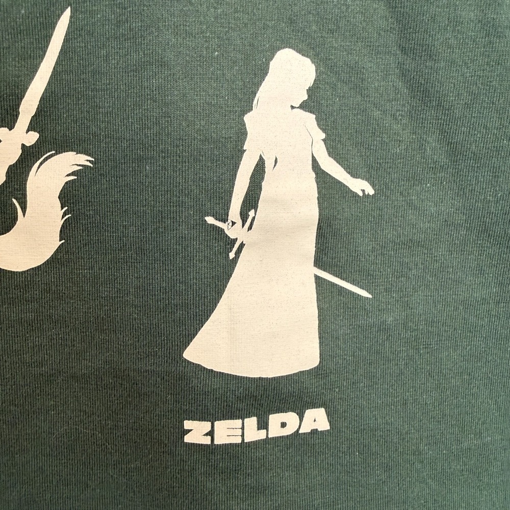 Legend of Zelda Kingdom of Hyrule Shirt Tee Men Large Link Graphic Triforce Rare - Picture 10 of 12